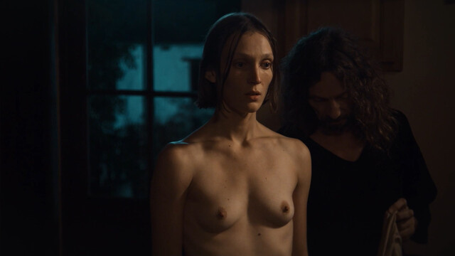 Pauline Etienne nude, Mara Taquin nude, Catherine Jandrain nude, Judith Williquet nude – Ennemi public s02e05e07e09 (2019)