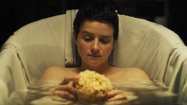 Pauline Etienne nude, Mara Taquin nude, Catherine Jandrain nude, Judith Williquet nude – Ennemi public s02e05e07e09 (2019)