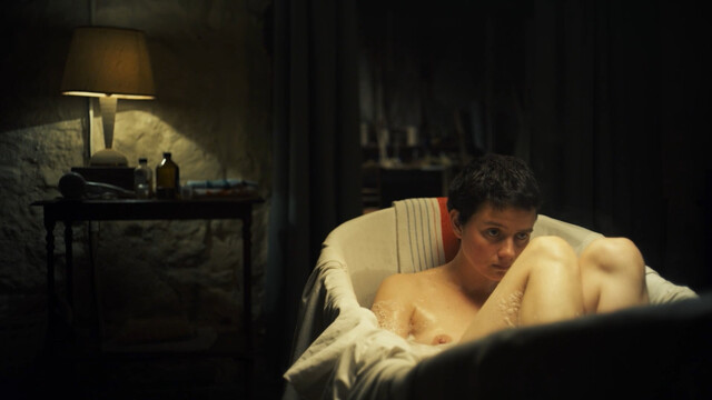 Pauline Etienne nude, Mara Taquin nude, Catherine Jandrain nude, Judith Williquet nude – Ennemi public s02e05e07e09 (2019)