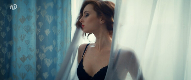 Zoya Berber nude, Marusya Klimova sexy,  Yana Koshkina sexy – Proekt 'Anna Nikolaevna' s02e04 (2021)