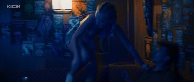 Linda Lapinsh nude, Viktoriya Agalakova nude – Kosa s01e08 (2021)
