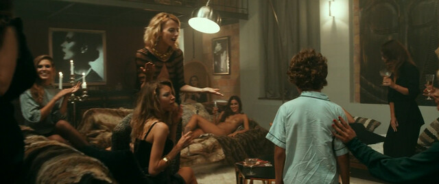 Marine Paquet nude, Charlene Perillat nude, etc. – The Ideal (L’Ideal) (2016)