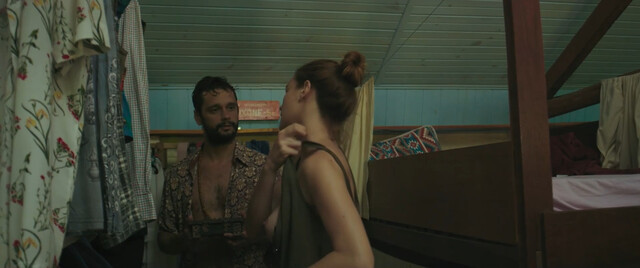 Mariana Molina nude, Aline Fanju nude – The Seeker (O Buscador) (2019)