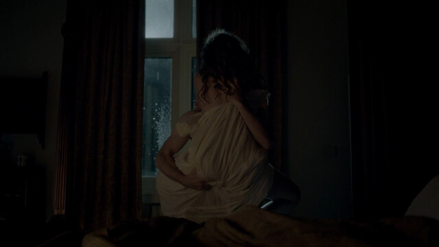 Laura de Boer nude, Melissa Maria Carton nude, Yvonne Catterfeld sexy, Jeanette Hain sexy, Olivia Romao nude – A Dangerous Fortune (2016)