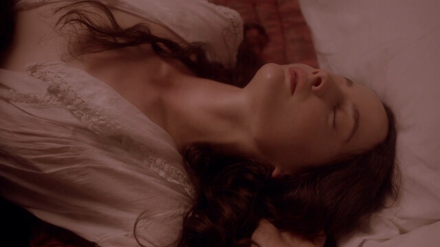 Laura de Boer nude, Melissa Maria Carton nude, Yvonne Catterfeld sexy, Jeanette Hain sexy, Olivia Romao nude – A Dangerous Fortune (2016)