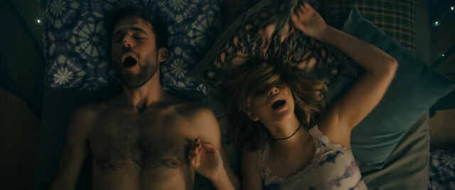 Maria Valverde sexy, Elisabet Casanovas sexy, Susana Abaitua sexy, Claudia Galán nude– Sounds Like Love (Fuimos canciones) (2021)