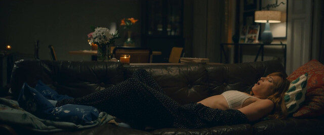 Maria Valverde sexy, Elisabet Casanovas sexy, Susana Abaitua sexy, Claudia Galán nude– Sounds Like Love (Fuimos canciones) (2021)