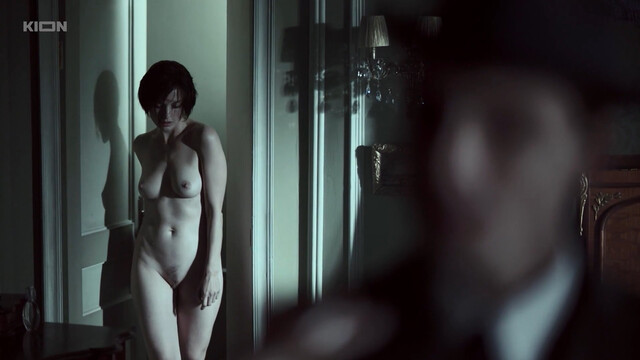 Ekaterina Shcheglova nude, Elena Babenko sexy – Vertinskiy s01e03-04 (2021)