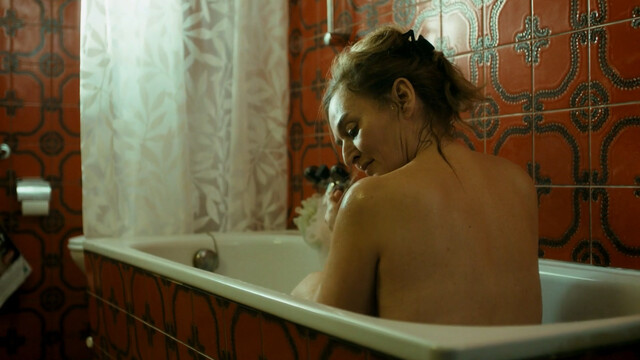 Rachel Braunschweig nude, Sophie Hutter nude – Neumatt s01e01e06e08 (2021)