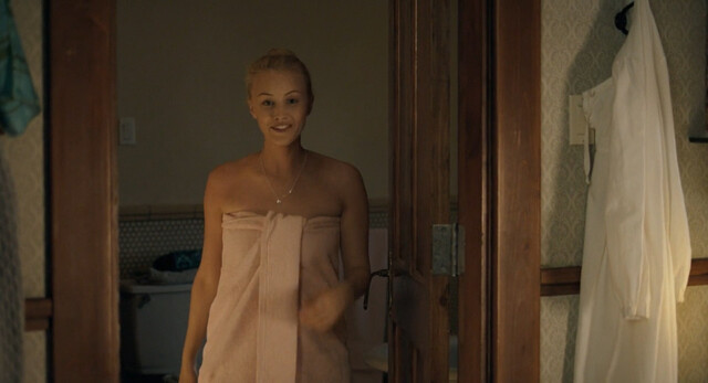 Laurence Hamelin nude, Lily Cole sexy, Sarah Gadon sexy – The Moth Diaries (2011)