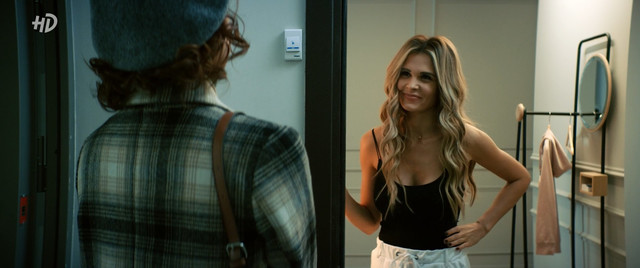 Zoya Berber nude, Mariya Gorban sexy – Proekt 'Anna Nikolaevna' s02e03 (2021)
