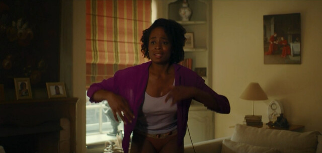 Laura Sepul nude, Gemi Diallo sexy, Sophie Breyer sexy – Baraki s01e01e02e08 (2021)
