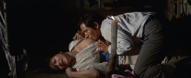 Naomi Tani nude, Terumi Azuma nude – Wife to Be Sacrificed (Ikenie fujin) (1974)
