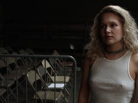 Kelli Berglund sexy, Elizabeth Posey sexy – Heels s01e05 (2021)