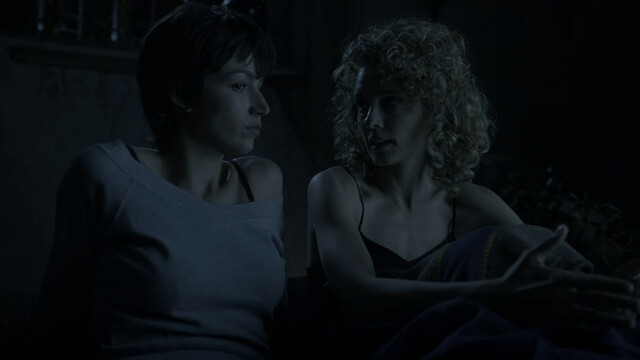 Olalla Hernandez sexy, Ursula Corbero sexy, Alba Flores sexy, Itziar Ituno sexy – La casa de papel s04e01e02e06e08 (2020)