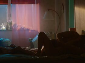 Julia Ragnarsson nude, Dilan Gwyn sexy – Two Sisters s01e01-05 (2021)