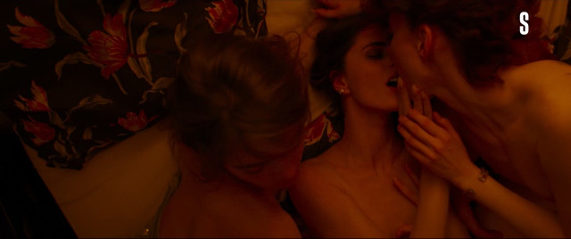 Oksana Akinshina sexy, Mariya Fomina sexy, Elizaveta Shakira nude – Container s01e03 (2021)