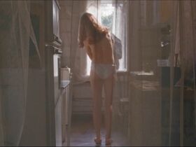 Lidia Pavlovskaya sexy – Millenialy protiv s01e03 (2018)
