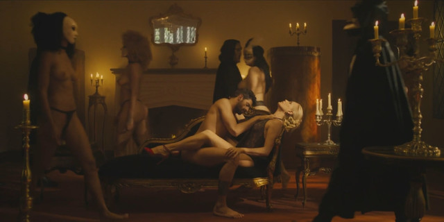 Carolina Ferraz sexy, Samira Carvalho nude, etc. – Hard s03e05 (2021)