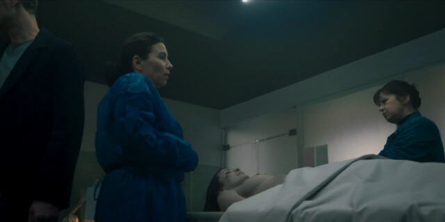 Elodie Hesme sexy, Belotti Soizic nude – Les invisibles s01e01e04 (2019)