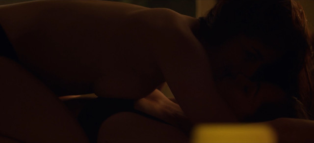 Tata Ariza nude, Camila Sodi sexy – Wild District (Distrito Salvaje) s02e08 (2019)
