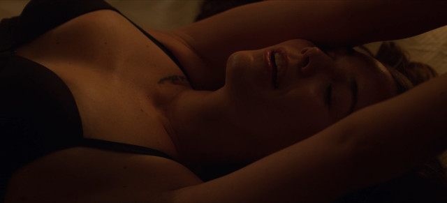 Tata Ariza nude, Camila Sodi sexy – Wild District (Distrito Salvaje) s02e08 (2019)