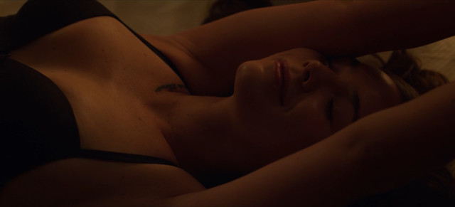 Tata Ariza nude, Camila Sodi sexy – Wild District (Distrito Salvaje) s02e08 (2019)