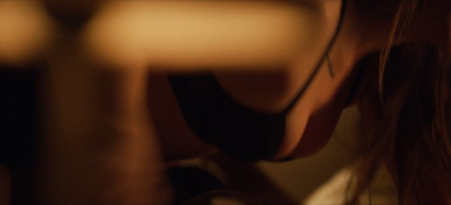 Tata Ariza nude, Camila Sodi sexy – Wild District (Distrito Salvaje) s02e08 (2019)
