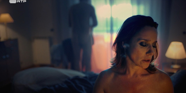 Sofia Nicholson sexy, Margarida Vila-Nova sexy, Mariana Badan sexy, Sara Norte nude – Luz Vermelha s01e01-04 (2019)