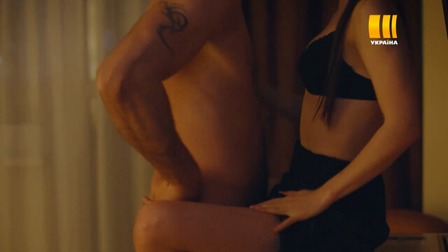 Kseniya Mishyna sexy, Polina Nosikhina sexy – Klyatva vracha s01e06e08e10e11e16 (2021)