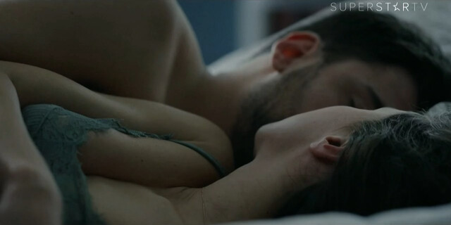Nina Neskovic nude, Vaja Dujovic nude – Drzavni sluzbenik s01e01-05e09-12 (2019)