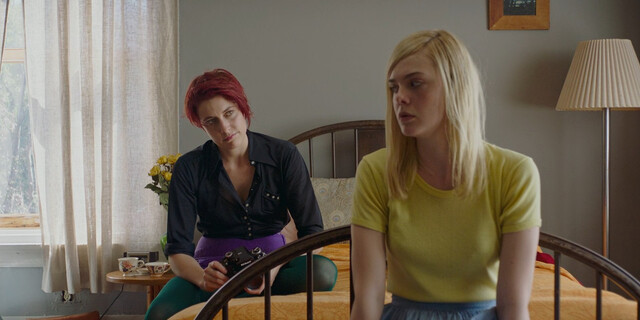 Nathalie Love nude, Tanya Young nude, Elle Fanning sexy, Greta Gerwig sexy, Toni Gaal sexy – 20th Century Women (2016)