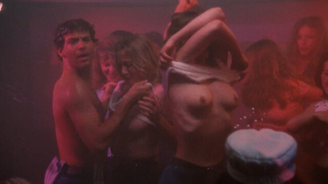 Shannon Tweed nude, Tracy Smith nude, Crystal Smith nude, Victoria Rae Walker sexy – Hot Dog... The Movie (1984)