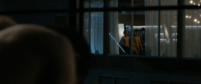 Sydney Sweeney nude, Cait Alexander nude, Natasha Liu Bordizzo nude, Blessing Adedijo nude – The Voyeurs (2021)