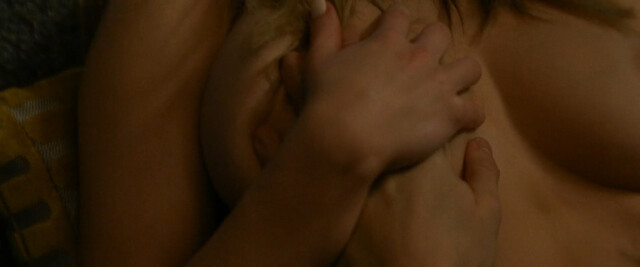 Sydney Sweeney nude, Cait Alexander nude, Natasha Liu Bordizzo nude, Blessing Adedijo nude – The Voyeurs (2021)