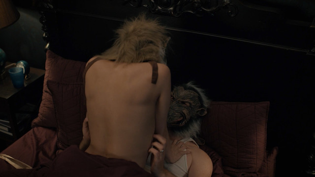 Katja Herbers nude – Evil s02e08 (2021)