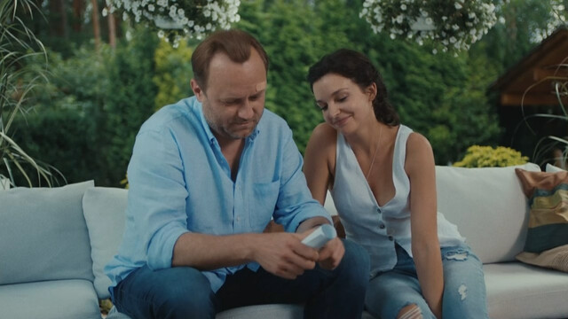 Maria Debska nude, Ilona Ostrowska sexy, Maria Dejmek nude– Osaczony s01e01-06 (2021)