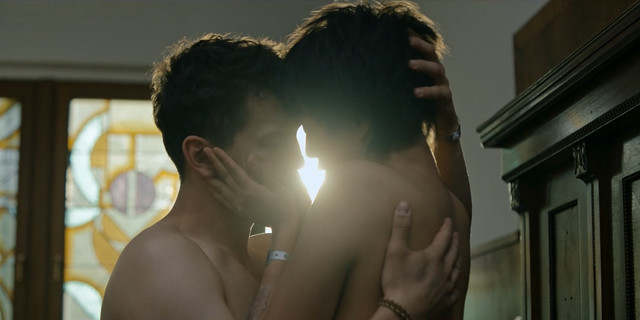 Maria Wawreniuk nude, Sara Celler-Jezierska sexy, Klaudia Koscista sexy – Open Your Eyes (Otworz oczy) s01e01-06 (2021)