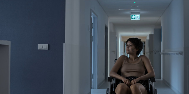 Maria Wawreniuk nude, Sara Celler-Jezierska sexy, Klaudia Koscista sexy – Open Your Eyes (Otworz oczy) s01e01-06 (2021)