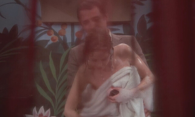 Sydne Rome nude, Karin Albin nude, Mylene Demongeot nude – Il faut vivre dangereusement (1975)