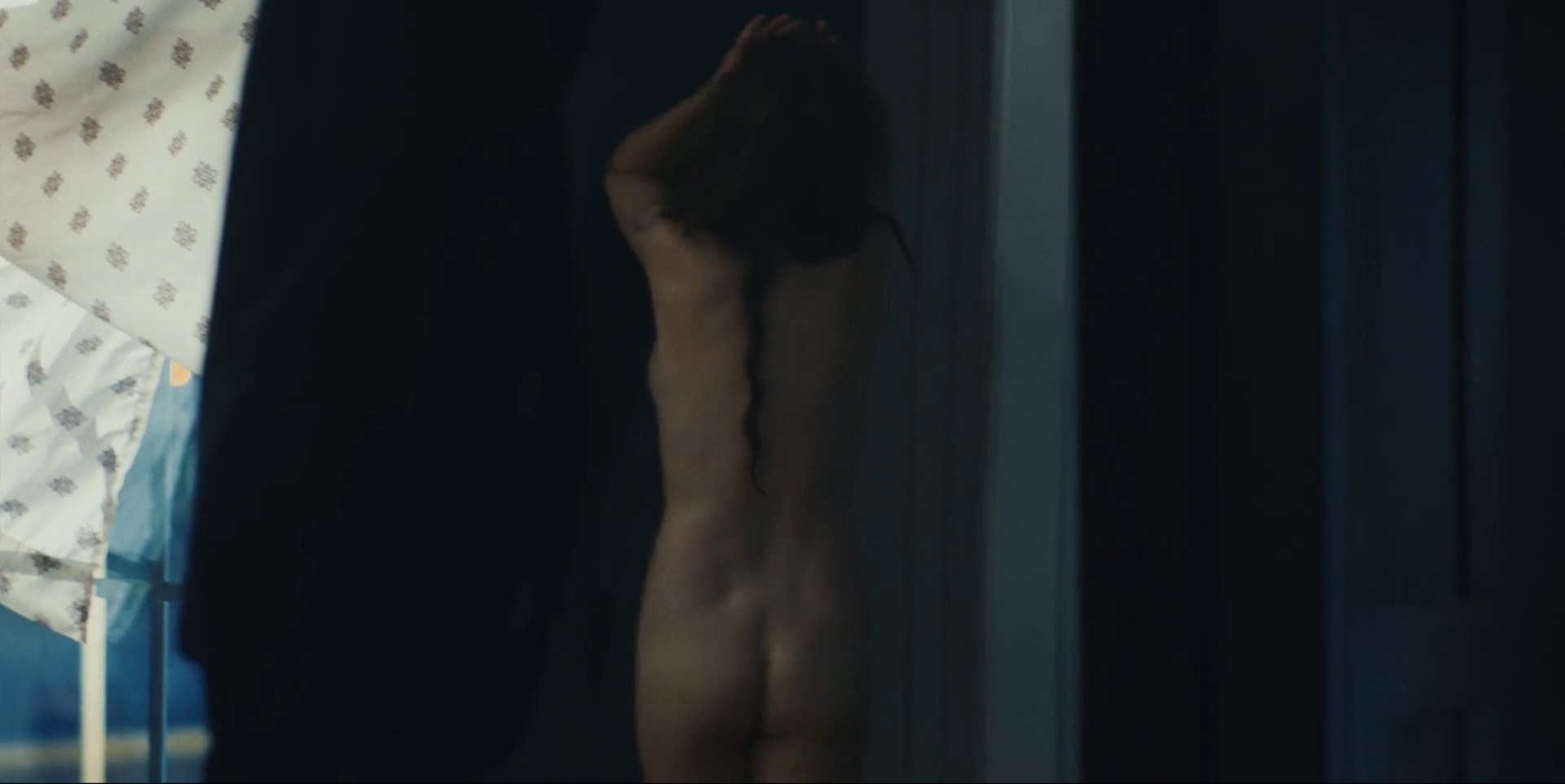 Taryn Manning nude – The Gateway (2021)