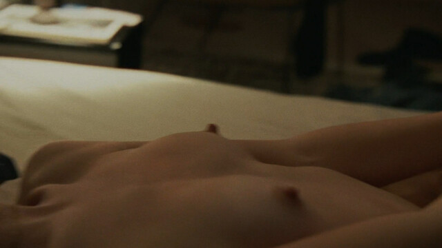 Matilda Kallstrom nude, Alma Jodorowsky nude – Threesome s01e01-08 (2021)