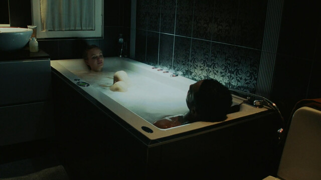 Matilda Kallstrom nude, Alma Jodorowsky nude – Threesome s01e01-08 (2021)