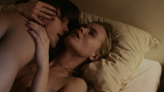 Matilda Kallstrom nude, Alma Jodorowsky nude – Threesome s01e01-08 (2021)