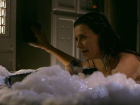 Amanda Tapping sexy – Space Milkshake (2012)