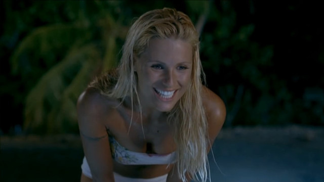 Aida Yespica nude, Michelle Hunziker sexy – Natale in crociera (2007)