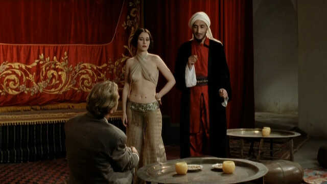 Arielle Dombasle nude, Marie Espinosa nude, Zineb Nijih nude, Dany Verissimo-Petit nude, etc.– Gradiva (C'est Gradiva qui vous appelle) (2006)