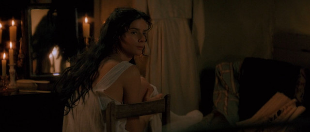 Kate Winslet nude, Rachel Griffiths nude – Jude (1996)