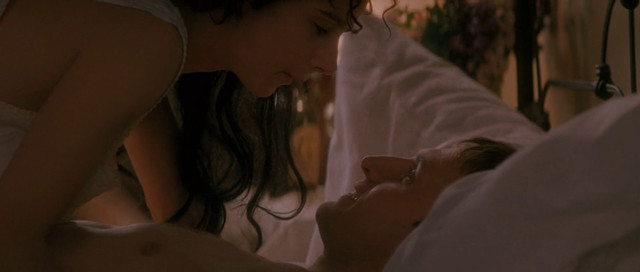 Kate Winslet nude, Rachel Griffiths nude – Jude (1996)