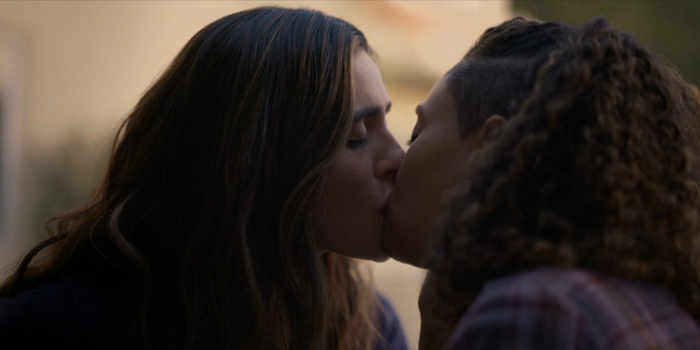 Rosanny Zayas sexy, Arienne Mandi sexy, Jennifer Beals sexy, Sepideh Moafi sexy – The L Word: Generation Q s02e04 (2021)